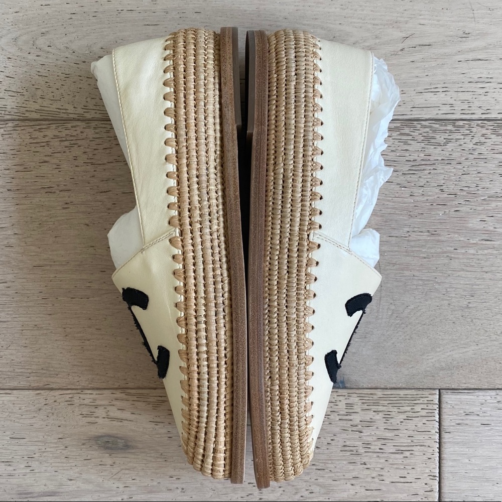 🚫SOLD! CHANEL IVORY LAMBSKIN LEATHER ESPADRILLES - Picture 4 of 13